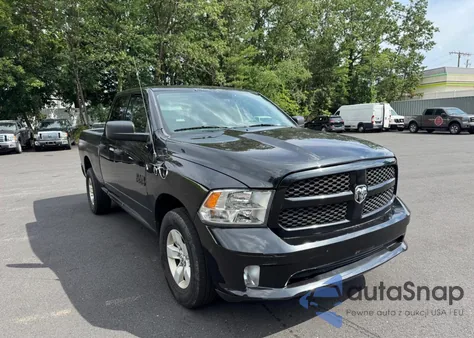 2016 Ram 1500 St z USA, uszkodzony, nr VIN 1C6RR7FG6GS402489